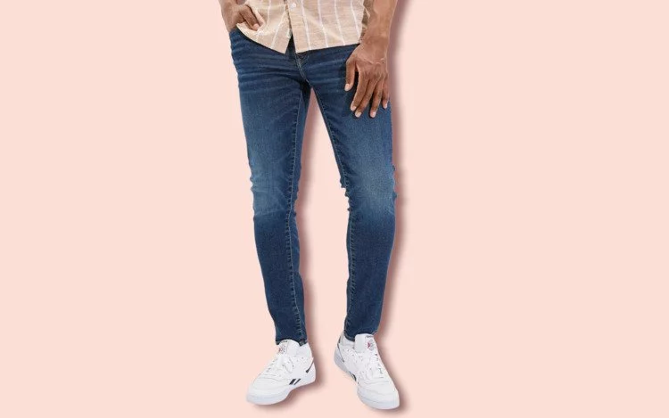 American Eagle vs Levi's Jeans? Which is Better?