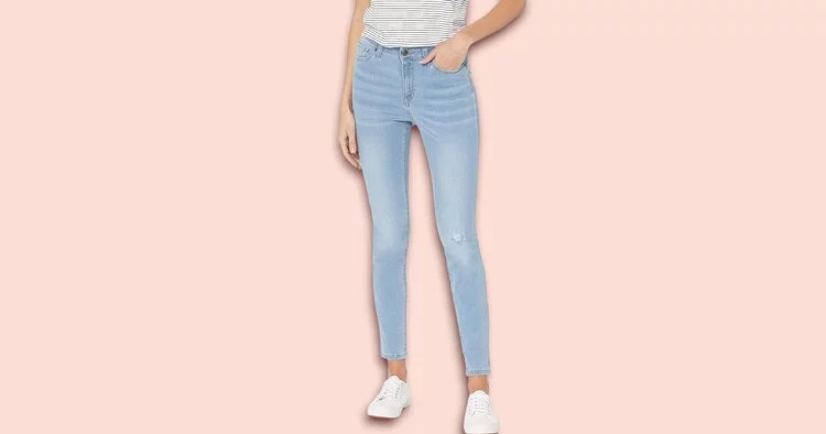 Skinny Jeans vs super stretch skinny jeans